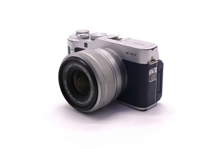Фотокамера компактная Fujifilm X-A7 kit