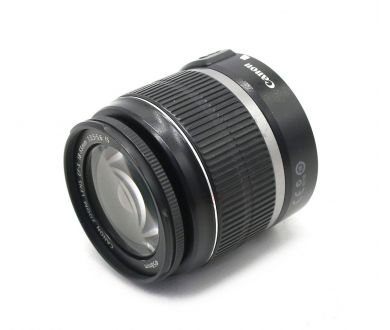 Зум-объектив Canon EF-S 18-55mm 3.5-5.6 IS (Japan)
