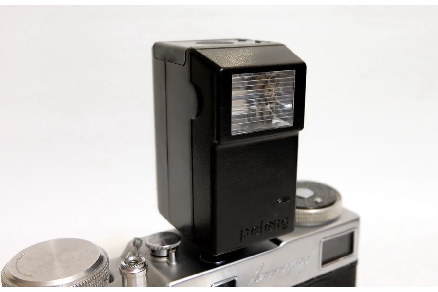 Фотовспышка Пеленг (СССР, 1989г.)