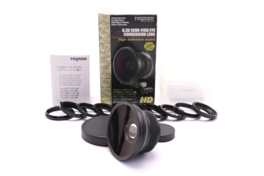 Конвертер Raynox HD-3032PRO в упаковке