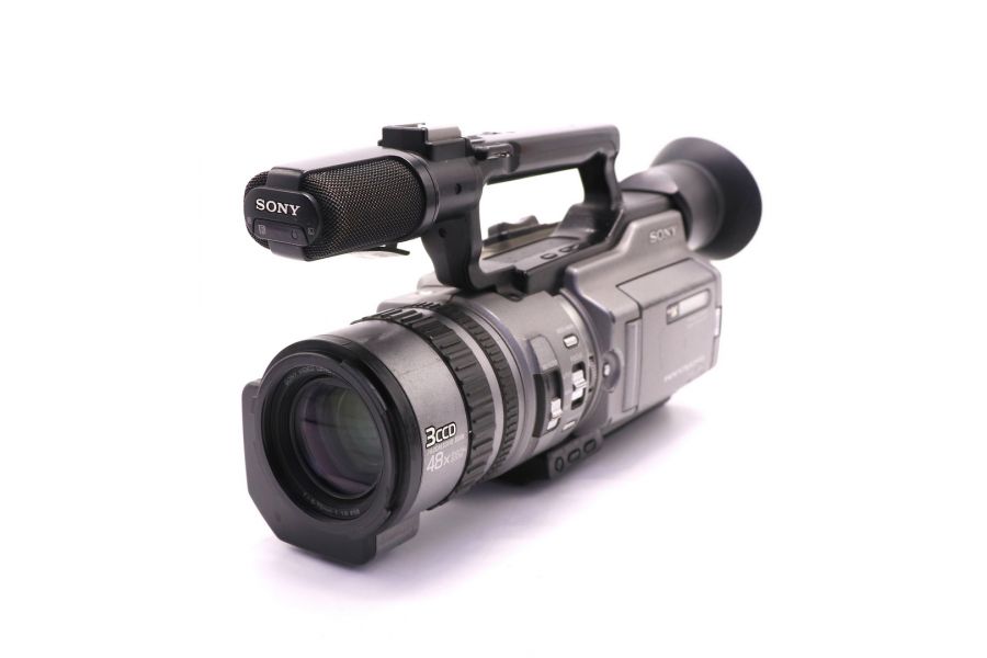 Видеокамера Sony DCR-VX2100E (Japan, 2000)