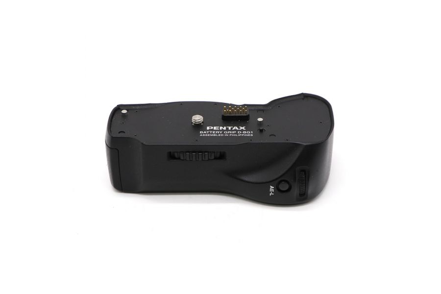 Батарейная ручка Pentax Battery Grip D-BG1