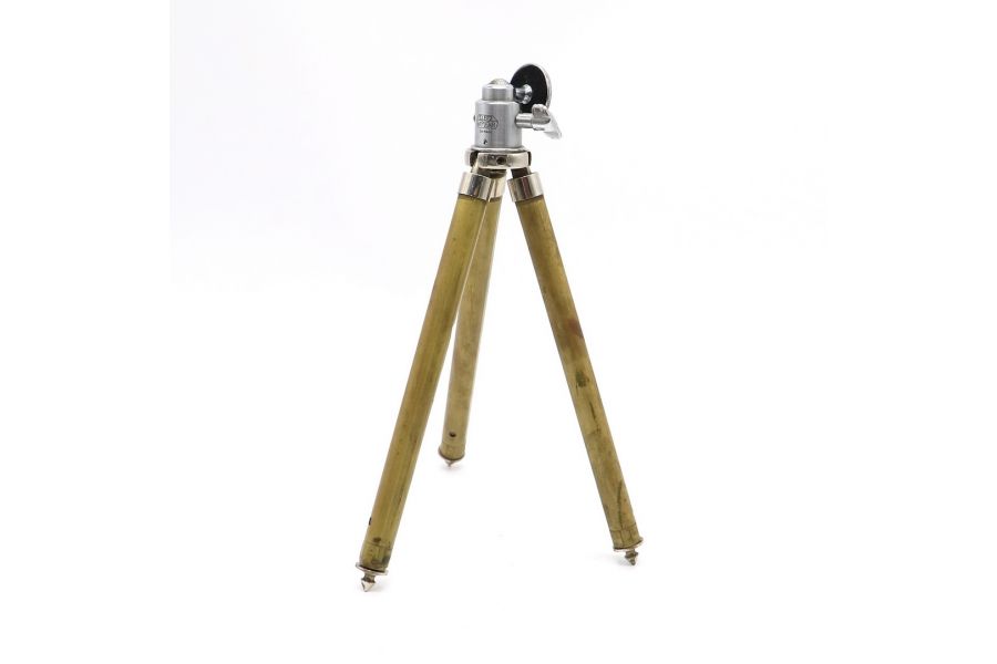 Штатив E. Leitz Wetzlar