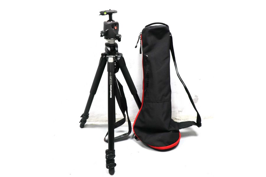 Штатив Manfrotto 055XPROB + голова Manfrotto MH057M0-Q5