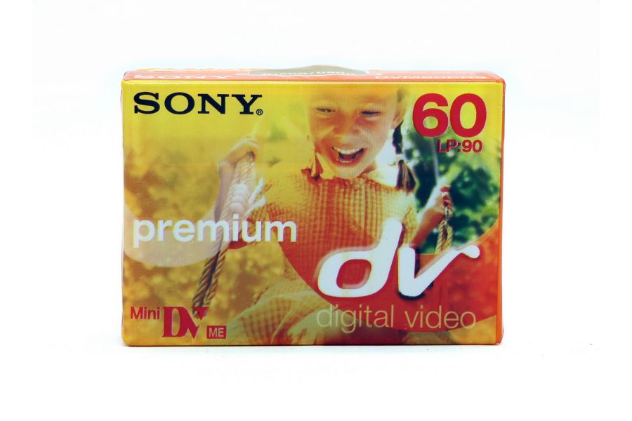 Видеокассета MiniDV Sony DVM-60PR3 (France, 1995)
