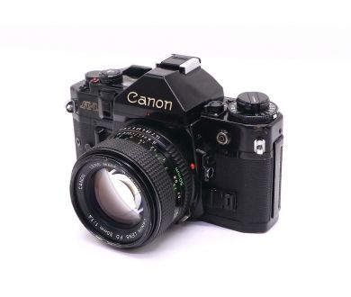 Canon A-1 kit (Japan, 1981)