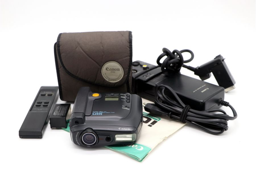 Видеокамера Canon RC-260 б/у