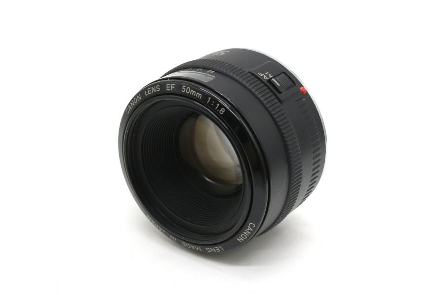 Canon EF 50mm f/1.8