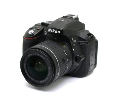 Nikon D5300 kit (пробег 40080 кадров)