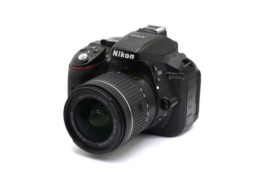 Nikon D5300 kit (пробег 40080 кадров)