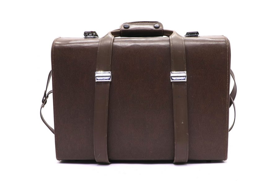 Кофр кожаный коричневый