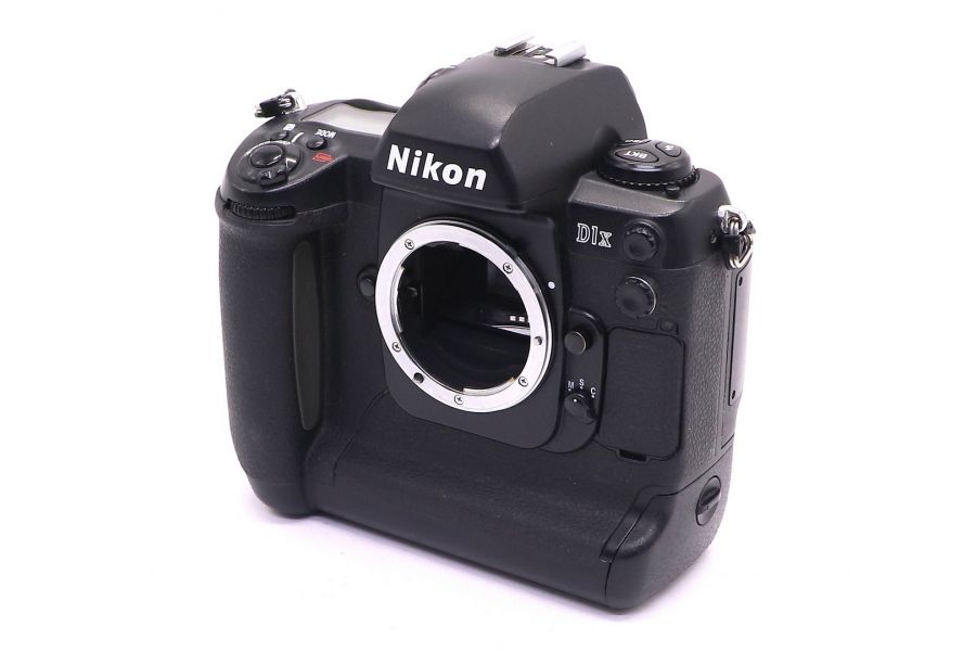 Nikon D1X body (Japan, 2001)