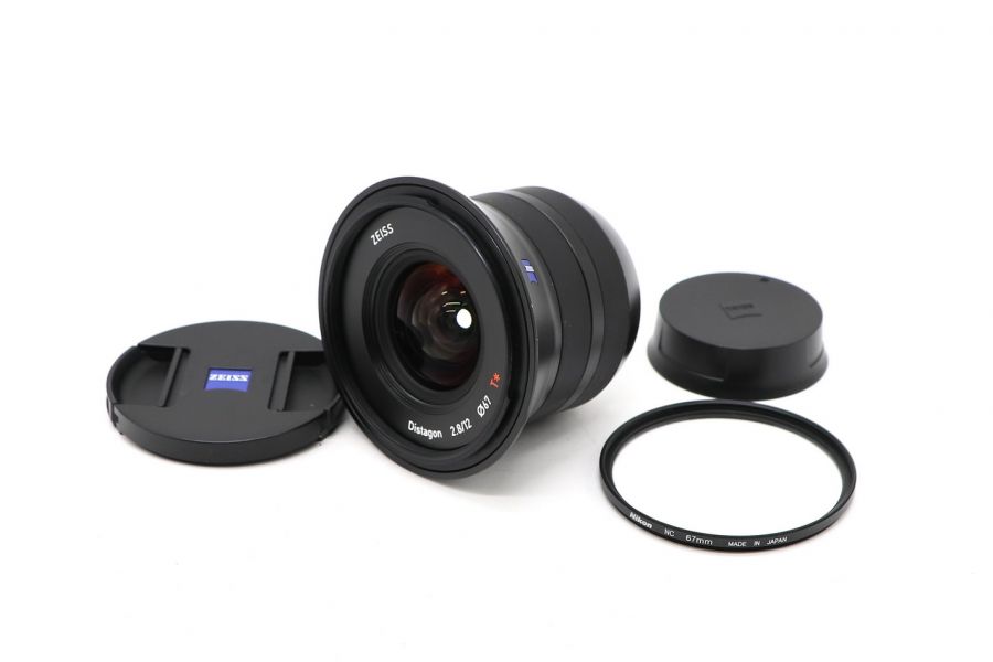 Zeiss Touit 12mm f/2.8 X-mount