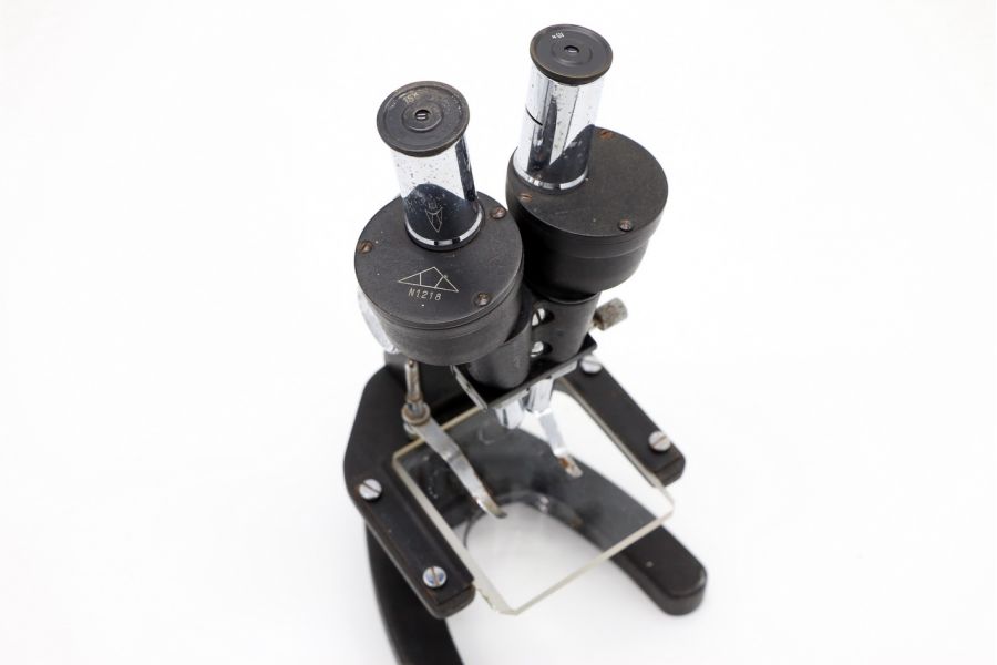 Микроскоп бинокулярный СССР 1947