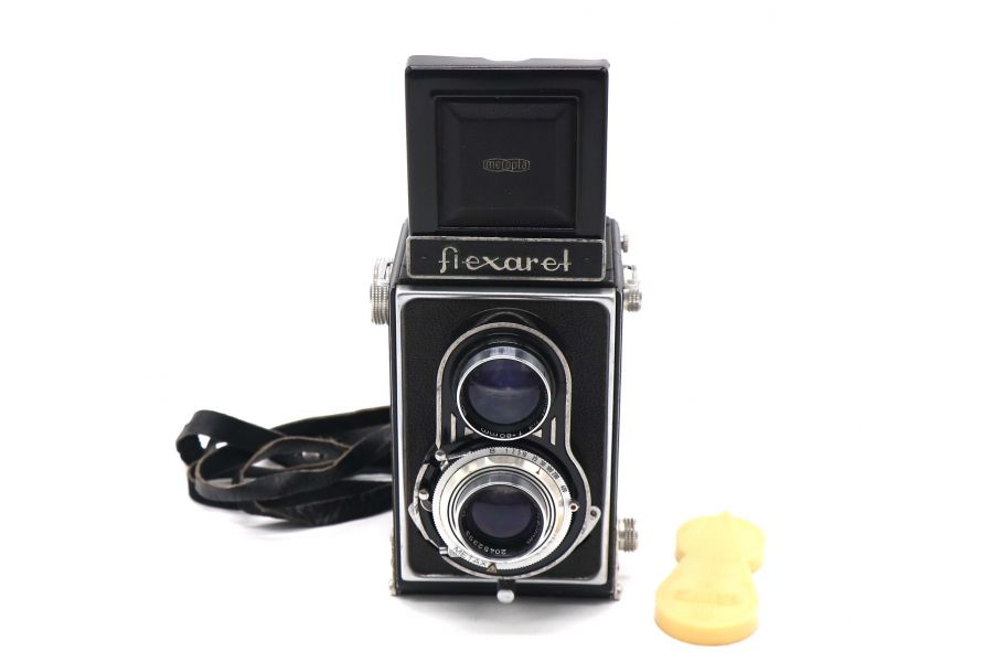 Flexaret IIIs (Czechoslovakia)