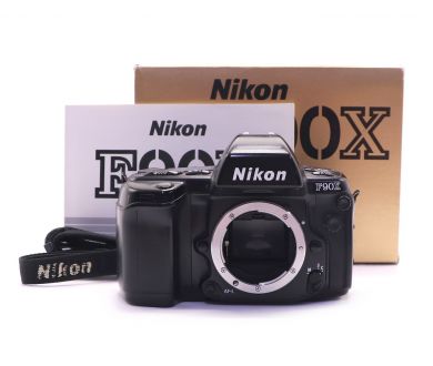 Nikon F90X body в упаковке