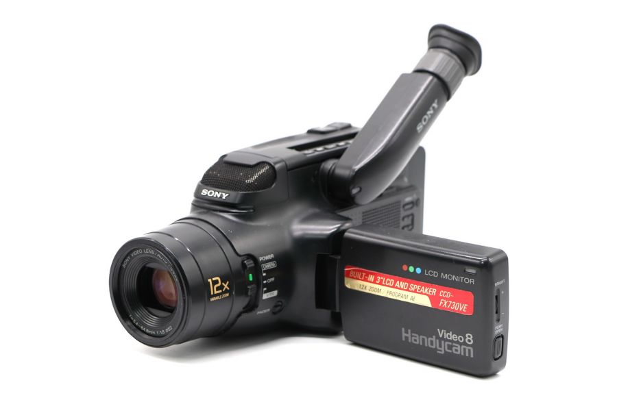 Видеокамера Sony CCD-FX730VE