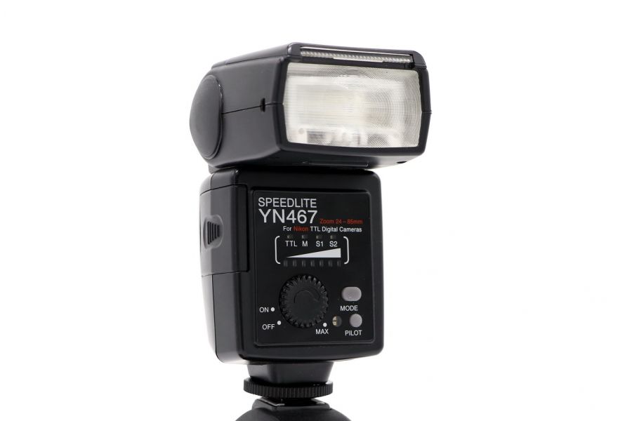 Фотовспышка Yongnuo speedlight YN467 (China, 2011)