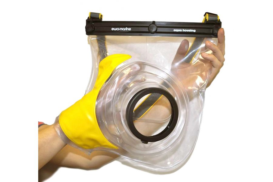 Аквабокс Ewa-Marine U-FX