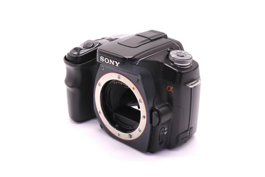 Sony Alpha DSLR-A100 body (Malaysia)
