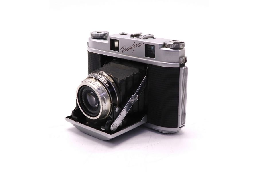 Редкость ф/а Искра среднеформатная клапп-камера  