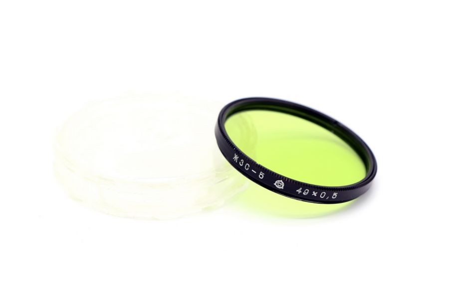 Светофильтр ЖЗС-5 49х0,5