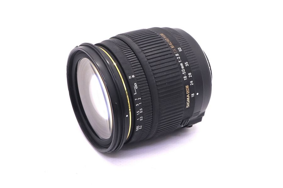 Sigma AF 18-50mm F2.8 EX DC б. Nikon F