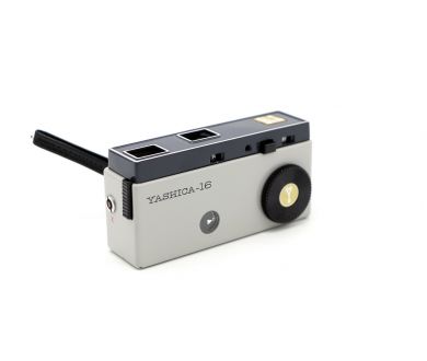 Yashica-16