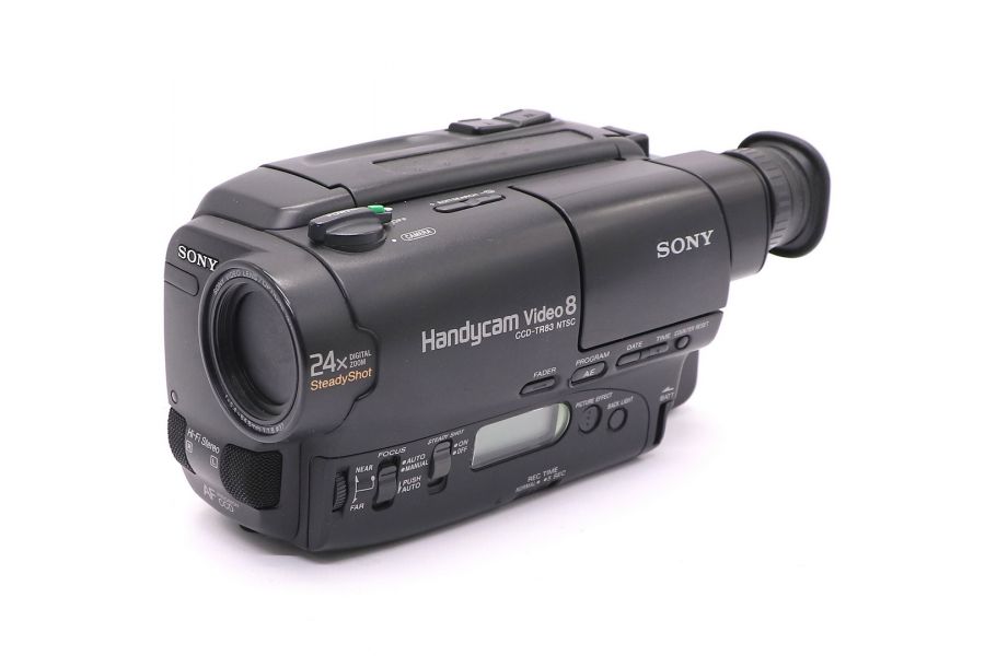 Видеокамера Sony CCD-TR83