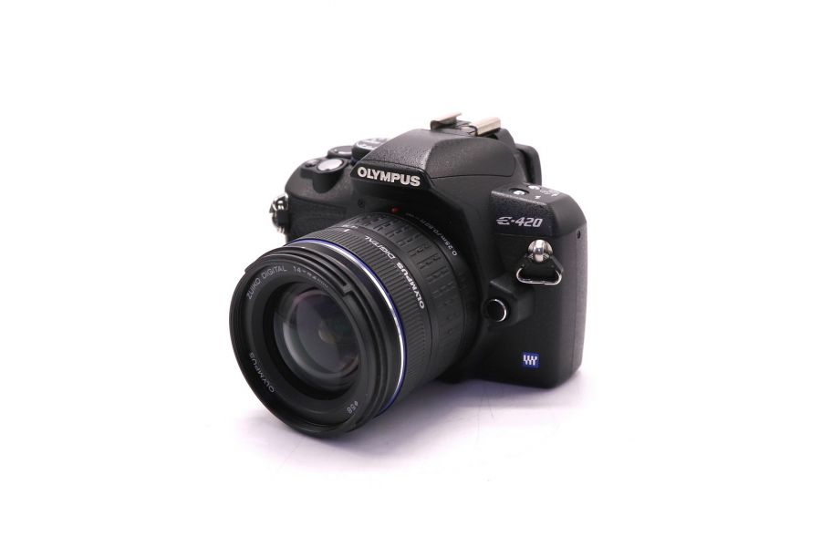 Фотокамера Olympus E-420 kit (пробег 12500 кадров)