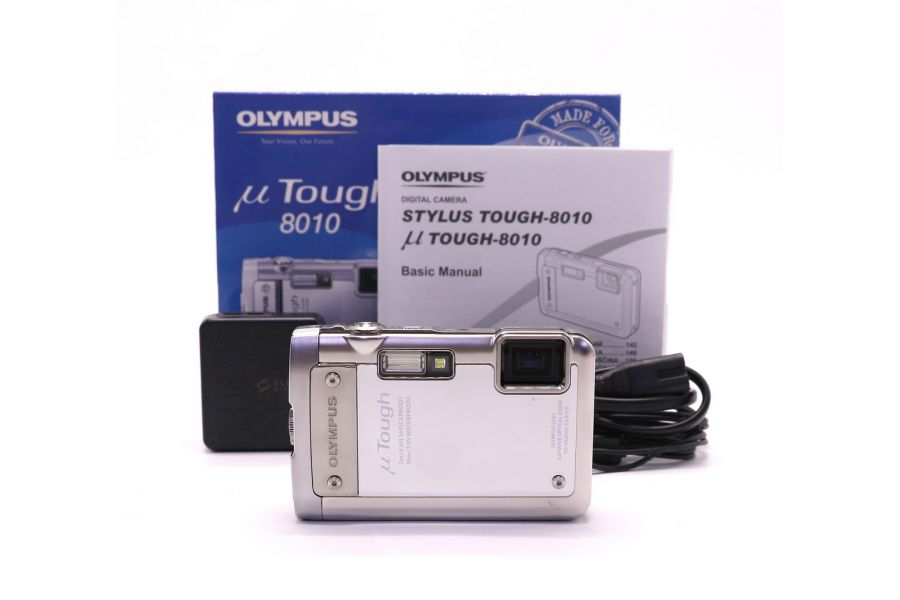 Olympus mju Tough-8010 в упаковке