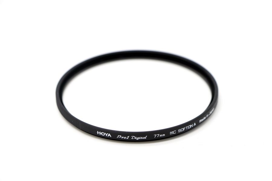 Светофильтр Hoya Pro1 Digital 77mm MC Softon A Japan