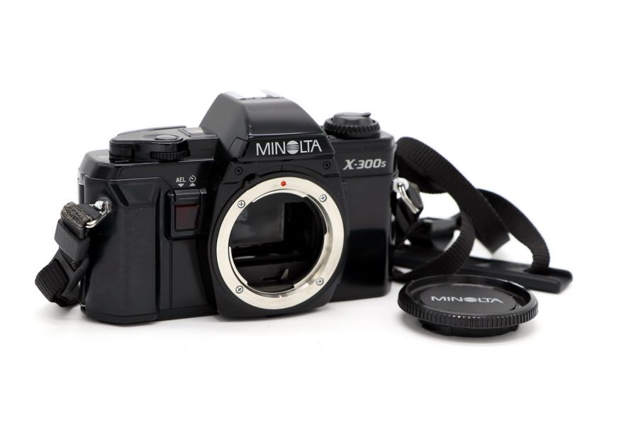 35-мм зеркальный фотоаппарат Minolta X-300s body