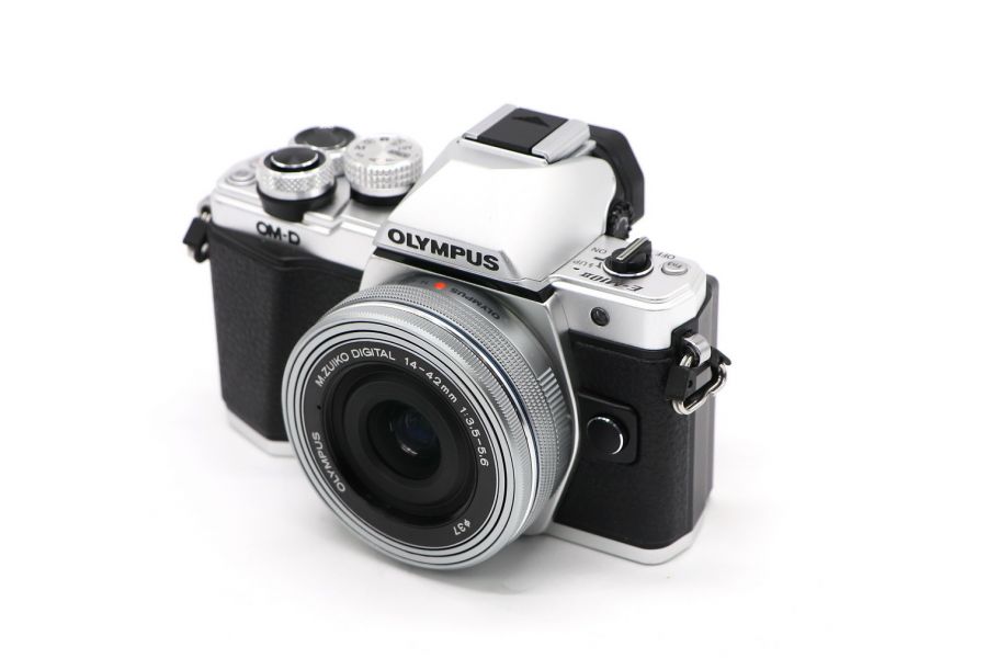 Olympus OM-D E-M10 Mark II kit silver