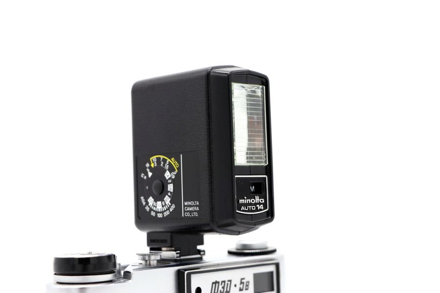 Фотовспышка Minolta AUTO 14
