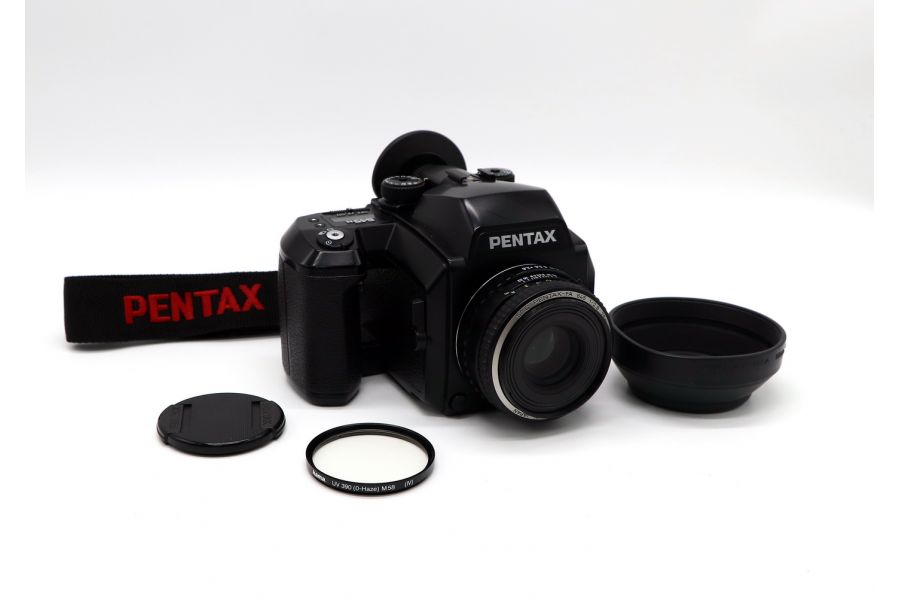 Pentax 645N + Pentax-FA SMC 645 2.8/75mm