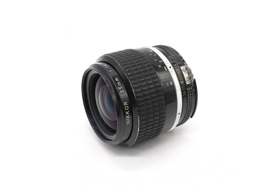 Nikon 35mm/1.4 Nikkor