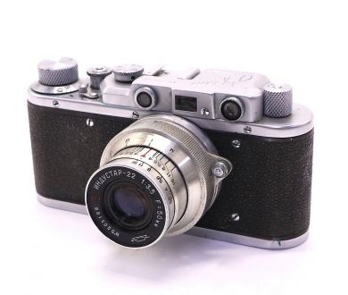 Зоркий 1-го выпуска ригельный (КМЗ)