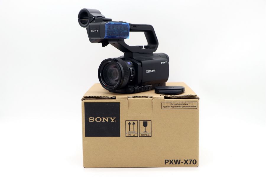 Видеокамера Sony PXW-X70