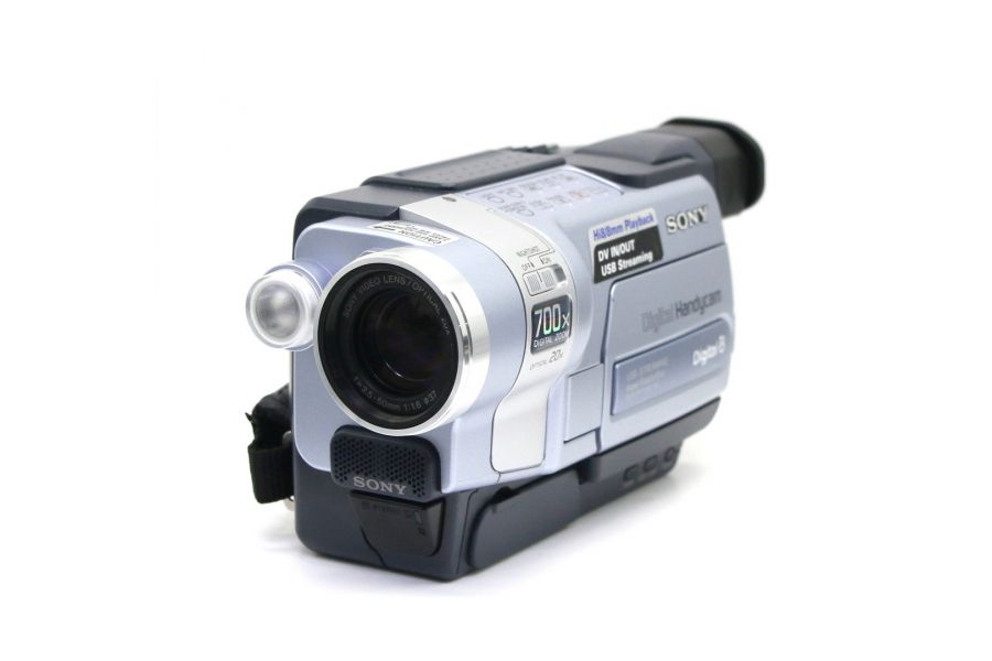 Видеокамера Sony DCR-TRV345E