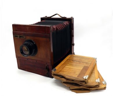 Немецкая деревянная камера +  Индустар-51 4.5/210мм
