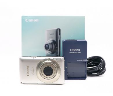 Canon IXUS 120 IS в упаковке