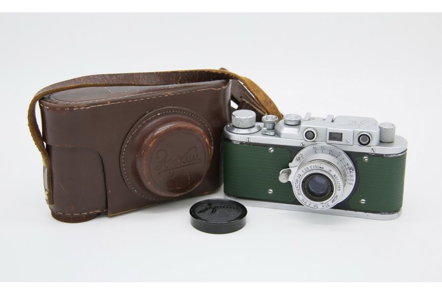 Редкость Зоркий зеленый (КМЗ, 1957г.)