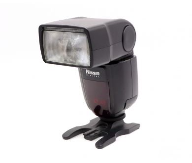 Купить Фотовспышка Nissin Di-700 для Canon Фотовспышка Nissin Di-700 для Canon