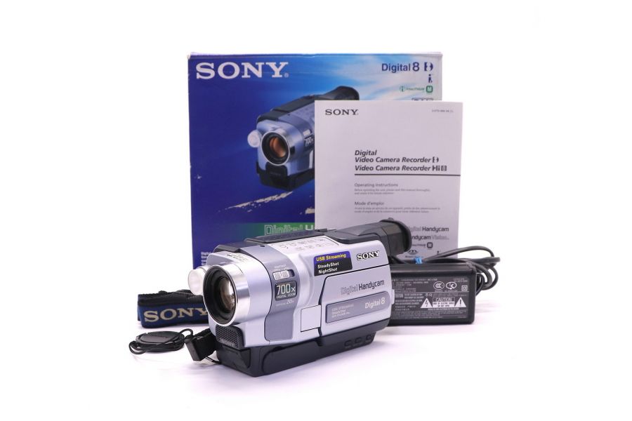 Видеокамера Sony DCR-TRV250E в упаковке