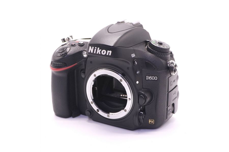 Nikon D600 body (пробег 41600 кадров)