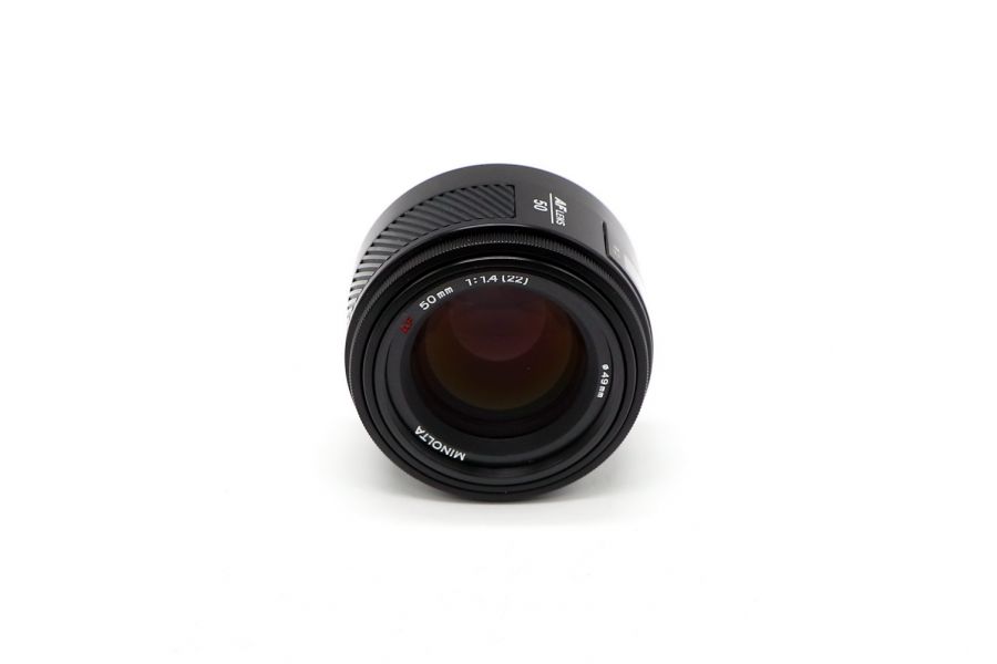 Minolta AF 50mm f/1.4 (22) светосильный объектив