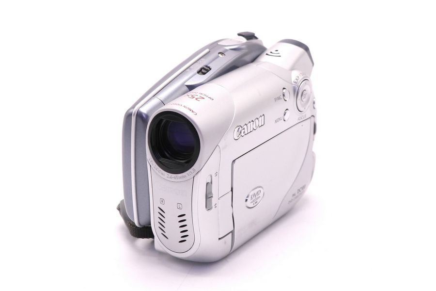 Видеокамера Canon DC100