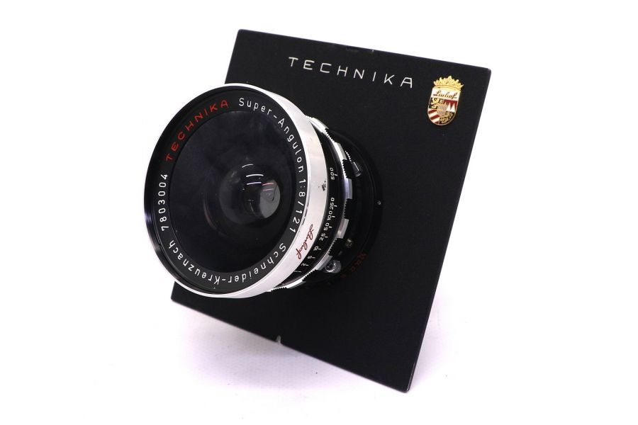 Schneider-Kreuznach Super Angulon 8/121mm Technika