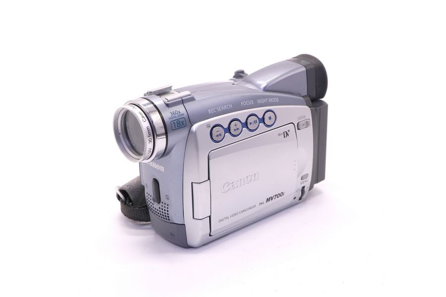 Видеокамера Canon MV700i